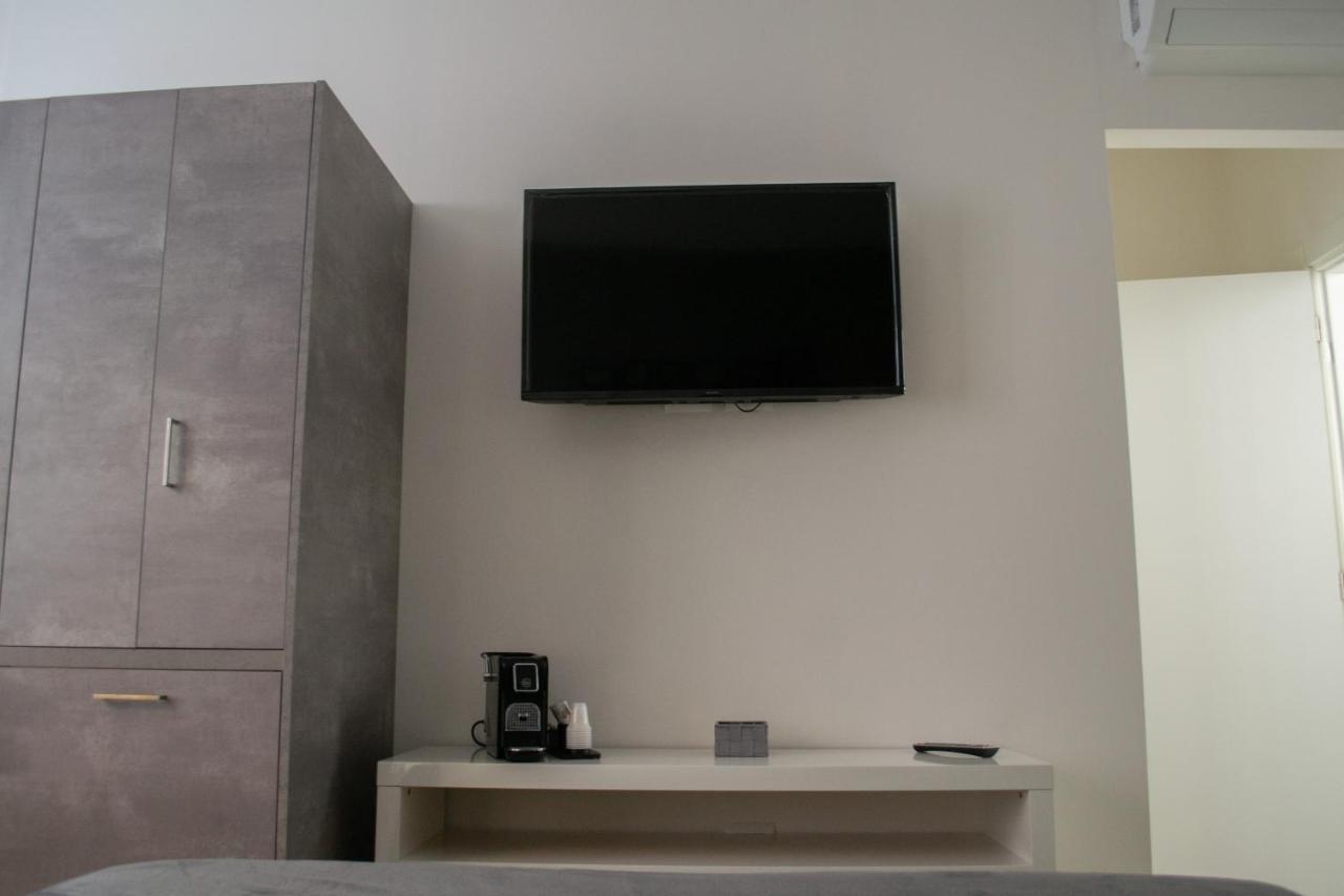 Warrest - Short Rent Apartments Milano Dış mekan fotoğraf