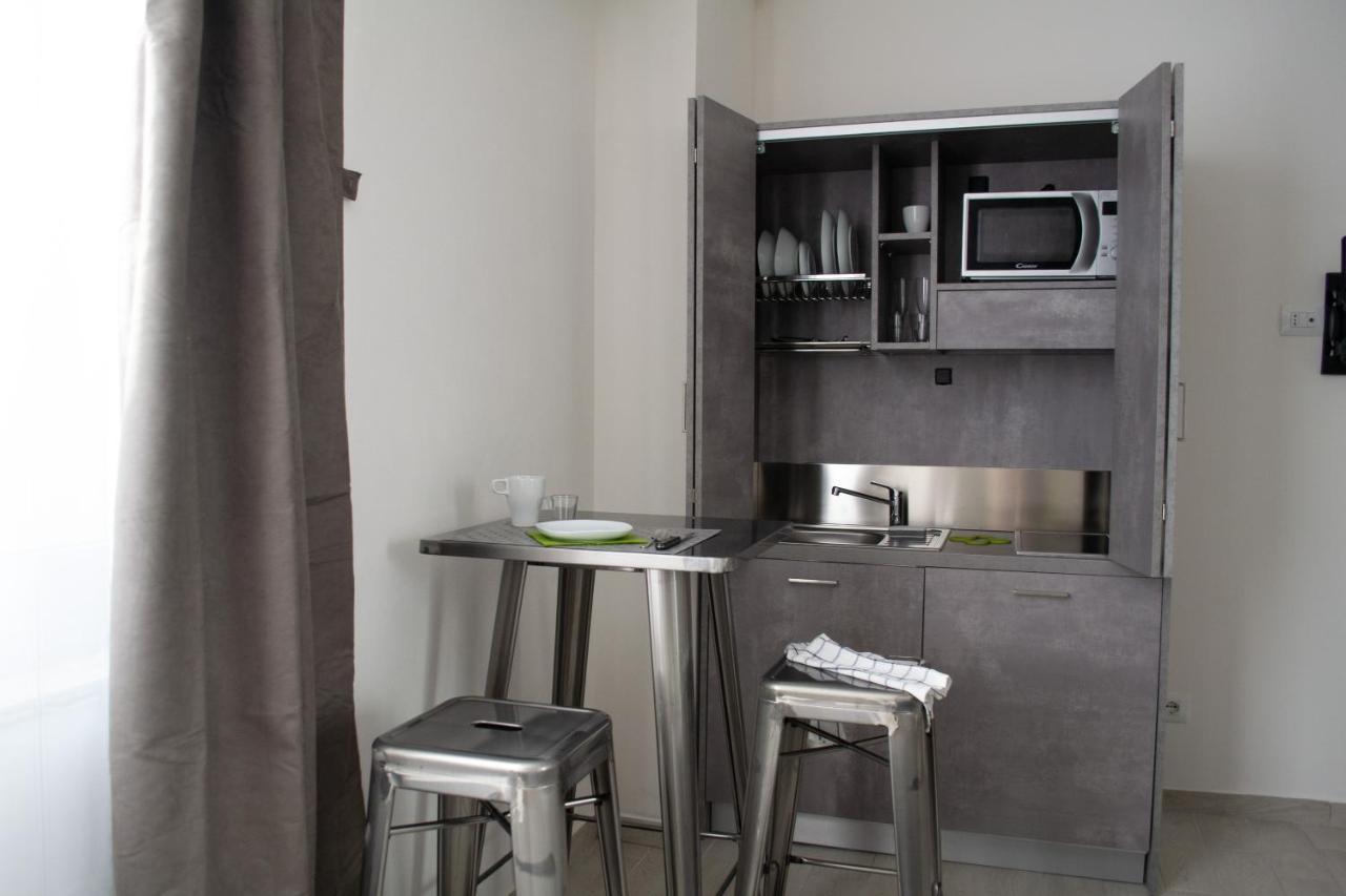 Warrest - Short Rent Apartments Milano Dış mekan fotoğraf