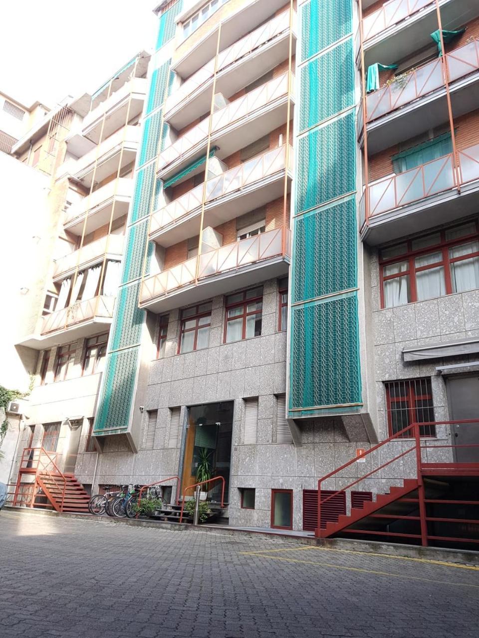 Warrest - Short Rent Apartments Milano Dış mekan fotoğraf